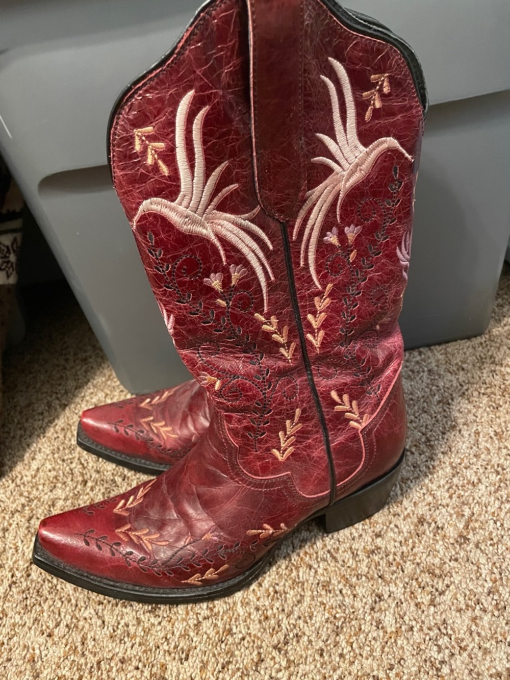 Women's JB Dillon 9.5 Embroidered Red Leather Western Cowboy Boots